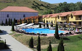 Best Western Bohemian Resort